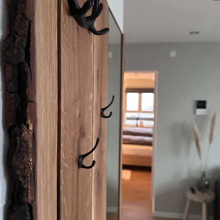 Haus Martha - Modernes Apartment- Wintertraum Im Westerwald Appartement *