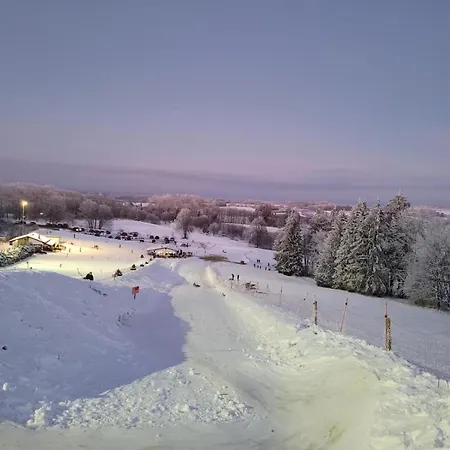 Haus Martha - Modernes Apartment- Wintertraum Im Westerwald Appartement *